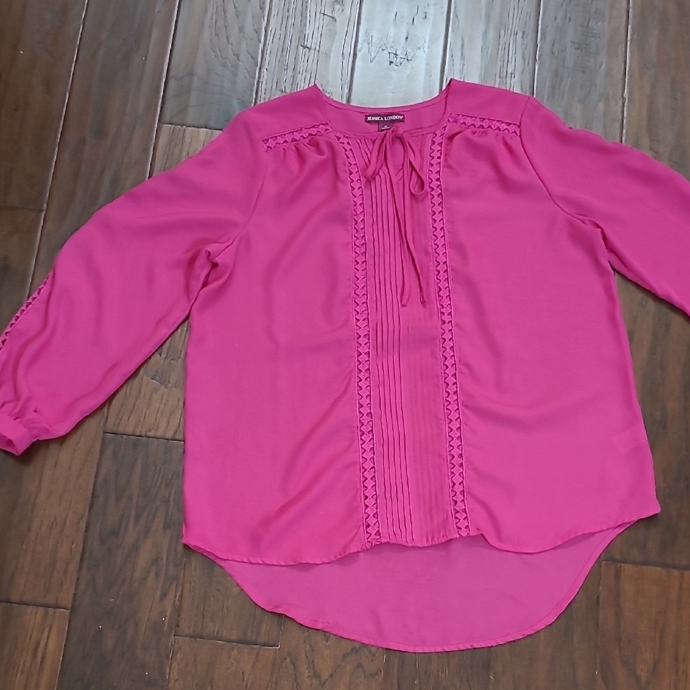 Jessica London Pink Blouse with Lace like Trim & cutout down the sleeves size 14